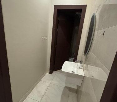 Al Malaz Apartamento | غرفة وحمام مفروشة