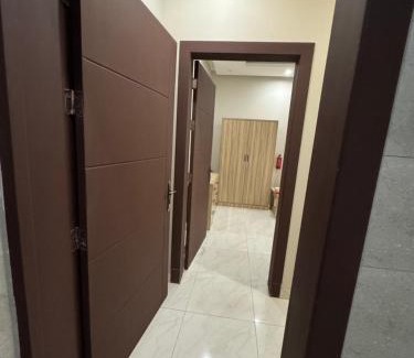 Al Malaz Apartamento | غرفة وحمام مفروشة