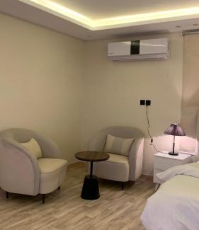 Ghirnatah Apartamento | غرفه بحمام
