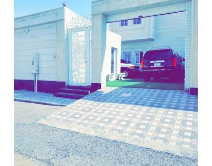 Al Khobar Casa | فيلا بغرفة نوم ومجلس ومسطح اخضر