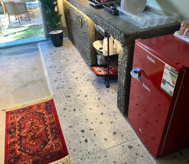 Al Hada Chalet De Esquí | كوخ بلكونه