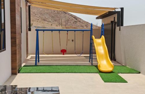 Nizwa Chalet De Esquí | لآلي شاليه Laali Chalet