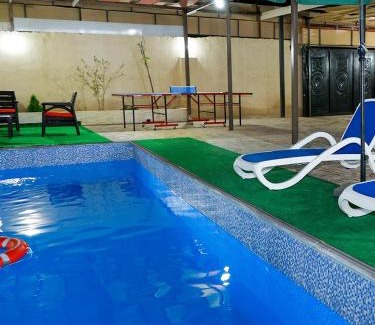 Sahab Chalet De Esquí | مزرعة ورد وريحان