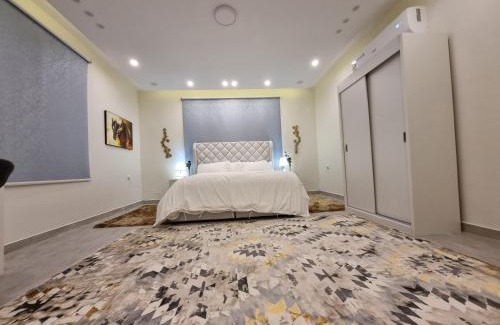 Abha Apartamento | ملحق فخم جداً بمدخل وسطح مستقلين قرب لافندا بارك