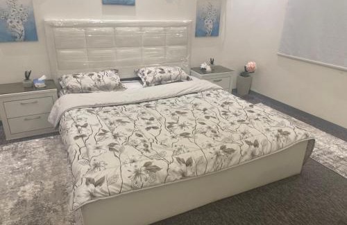Tabuk Apartamento | منازل سارا 1 Sara Houses