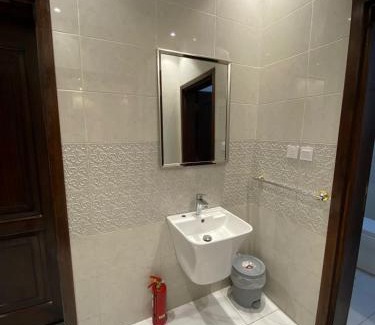 Al Harra Al-Sharqiah Apartamento | منزال