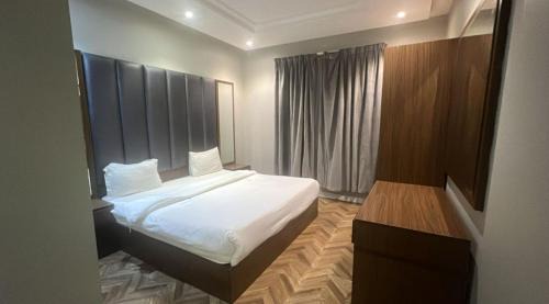 Riyadh Apartamento | نزل رفا