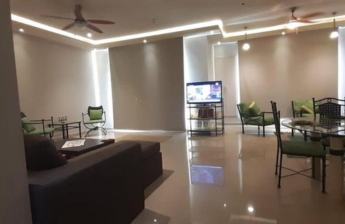 Al-'Amriyah Chalet De Esquí | هاسينداباي ف الساحل