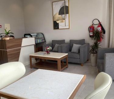 Abha Apartamento | هيفين إن للشقق المخدومة - HEAVEN INN Apartments