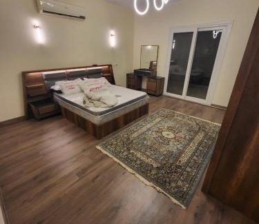 Unorganized in Al Qahirah Apartamento | ڤيلا للإيجار مفروش بكمبوند المقصد بالعاصمه الاداريه