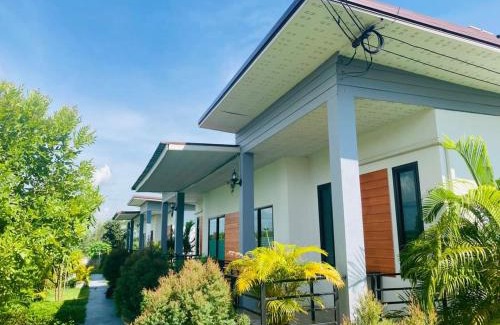 Sawang Daen Din Casa | กุดดาฮ์โฮมส์สเตย์ Guddah Homestay