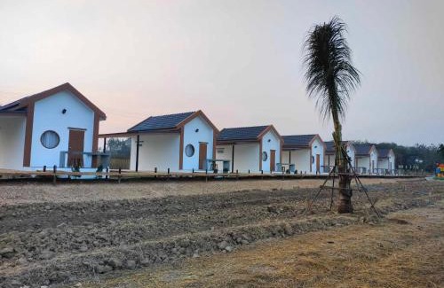 Phrae Casa | กุหลาบแก้ว รีสอร์ท