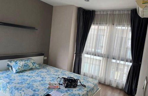 Nonthaburi Apartamento | คอนโดฮอลล์มาร์ค ห้องมุม วิวสระว่ายน้ำ ใจกลางเมือง