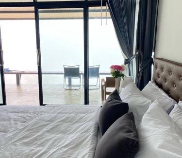 Sado Phong Casa | ช่องลม แคมป์ เขาค้อ