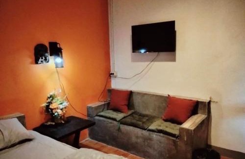 Nakhon Si Thammarat Casa | ณชนกรีสอร์ท