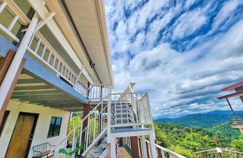 Mae Fa Luang Casa | ดอยตุง สันติสุขโฮมสเตย์
