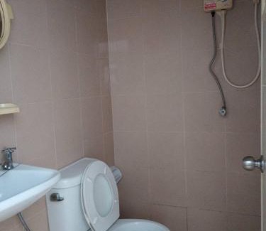 Khlong Thanon Casa | ที่พักนักเดินทาง ภู่ระหงษ์