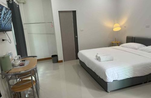 Nakhon Si Thammarat Casa | ธิชา วิลล่า Thicha Villa