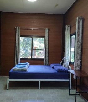Chom Thong Casa | บ้านพักพือวา Pue Wa Homestay