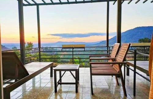 Khao Kho Casa | บ้านพักเกชิลตา เขาค้อวิวทะเลหมอก