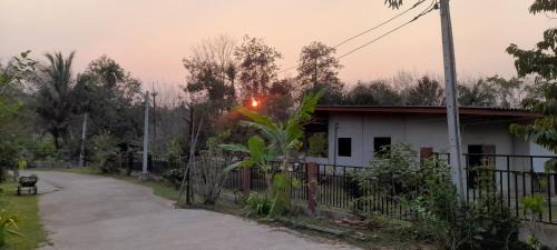 Trat Casa | บ้านลูกจัน Bann Lookjan Trat
