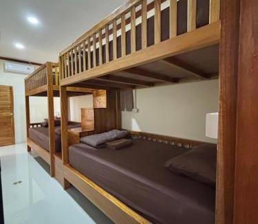 Don Sak Apartamento | บ้านศรีสุธรรม 2 Baansrisuthum 2