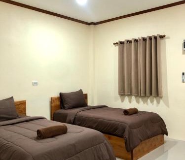 Don Sak Apartamento | บ้านศรีสุธรรม 2 Baansrisuthum 2