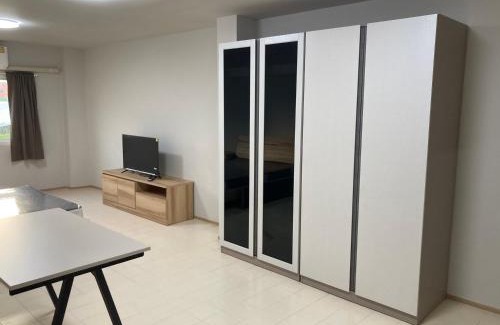 Bang Na Apartamento | บ้านศรีแบริ่ง