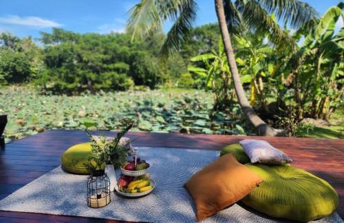Sam Phran Otro | บ้านสวนปรีดา-Preda Garden Home
