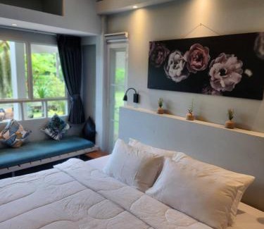 Sam Phran Otro | บ้านสวนปรีดา-Preda Garden Home