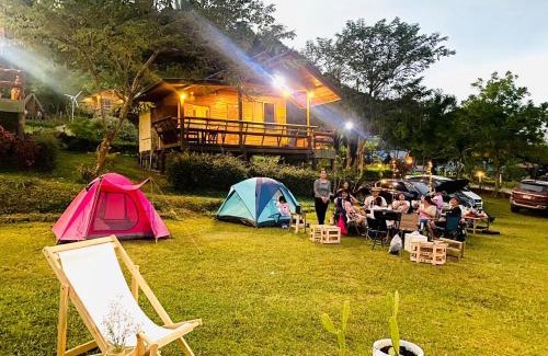 Sado Phong Casa | บ้านไร่ไอหมอกเขาค้อ