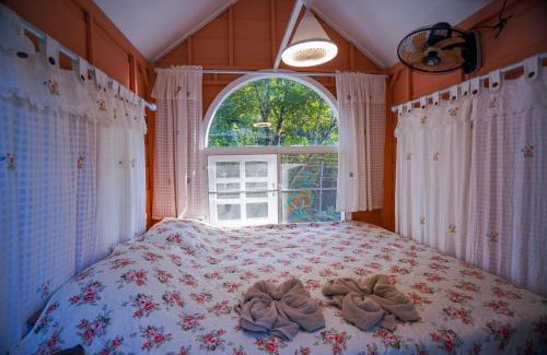 Doi Saket Casa | ปางสูงเฮาส์ pink house