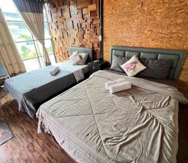 Si Thep Complejo | พราวด์รีสอร์ท ศรีเทพ
