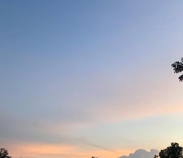 K. Sri Narong Casa | รีสอทมีโอ