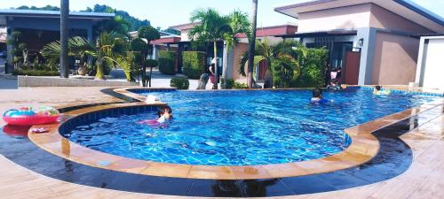 Thung Song Cama Y Desayuno | สวนหินวิลล่า รีสอร์ท