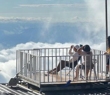Phetchabun Complejo | สเตชั่นภูทับเบิก-บ้านดาดฟ้าทะเลหมอก