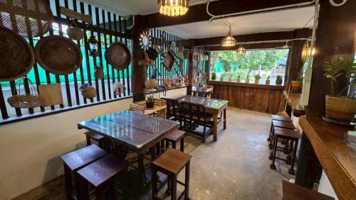 San Kamphaeng Casa | หลองข้าวโฮมสเตย์