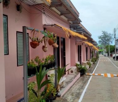 Baan Tai Chalet De Esquí | หาดริ้นเกสท์เฮาส์