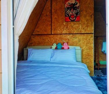 Pua Complejo | หัวน้ำฮิลล์huanamhill