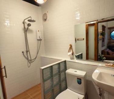Nakhon Phanom Casa | อุ่นไอนา โฮมสเตย์ ณ นครพนม Aun-i-na Homestay Nakhonphanom