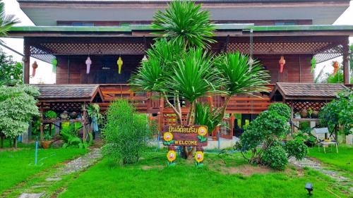 Mae Taeng Casa | ฮักจังโฮมสเตย์&คาเฟ่