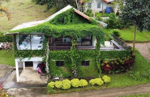 Khao Kho Casa | เขาเจ้าขา2 บ้านดอกไม้