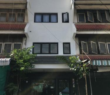 Khlong Nung Casa | เจริญพาณิชย์ รูมส์