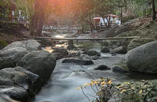 Mae On Complejo | เดอะริเวอร์ แม่กำปอง The River Maekampong Chiang Mai
