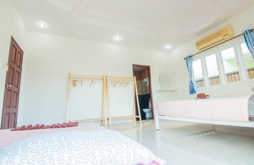 Hua Hin Villa | ไมอามี่ หัวหิน พูลวิลล่า Miami HuaHin Poolvilla