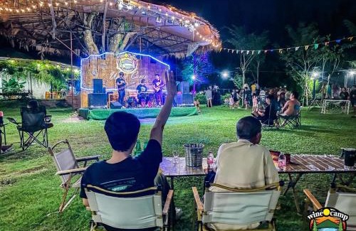 Kaeng Khoi Otro | ไวน์แคมป์ WineCamp โดมติดลำธาร