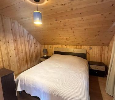 Bakhmaro Casa | კოტეჯი ბახმაროში WoodenHouse Sunrise