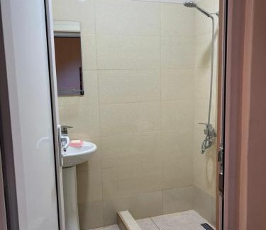 Tsqaltubo Apartamento | მეგრული ეზო