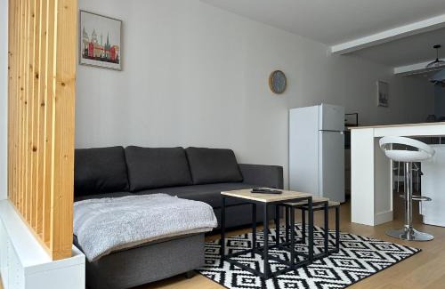 Saintes Apartamento | ღ Hubble Au cœur de Saintes, Spacieux & Wifi