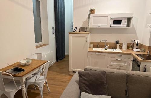 Douai Apartamento | ღ Lys Vert - Situé au cœur de Douai & Parking privé